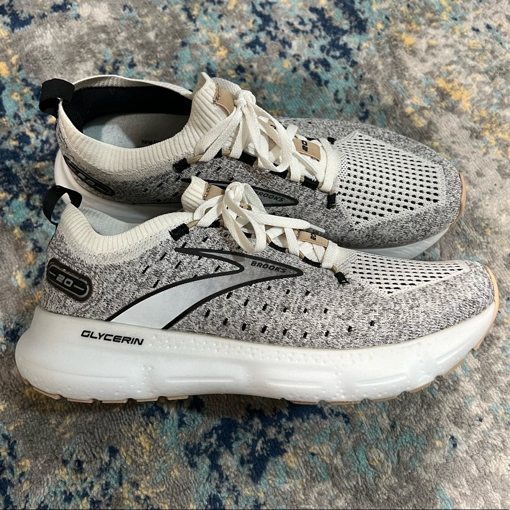 Women’s Brooks Glycerin 20 Stealthfit